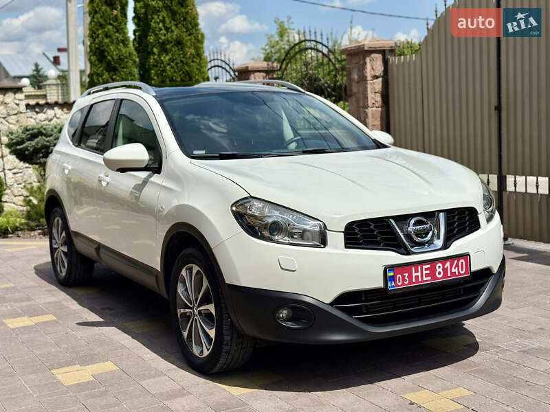Внедорожник / Кроссовер Nissan Qashqai+2 2013 в Тернополе