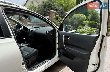 Внедорожник / Кроссовер Nissan Qashqai+2 2013 в 