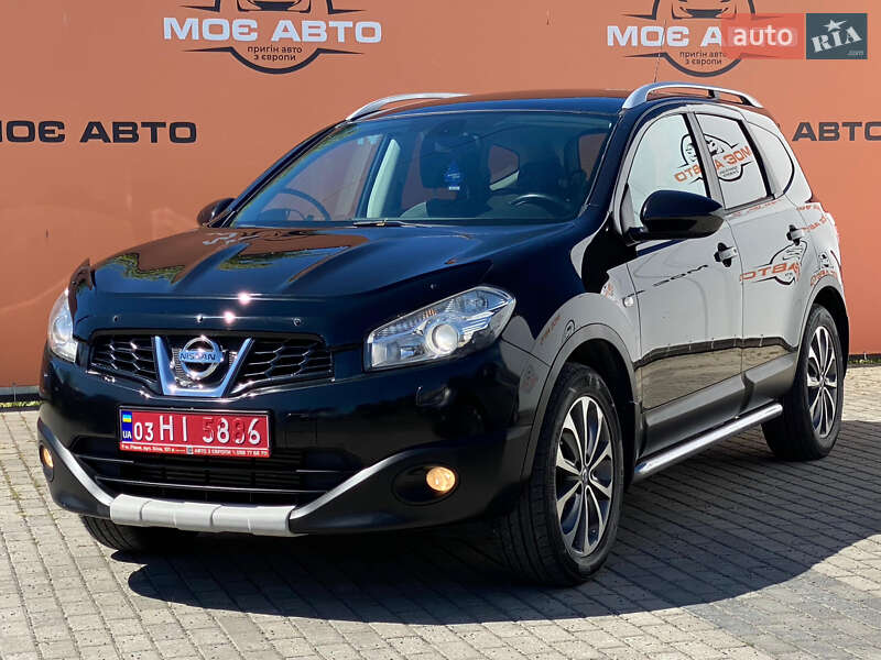 Nissan Qashqai+2 2012