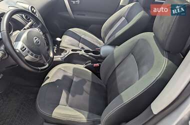 Внедорожник / Кроссовер Nissan Qashqai+2 2012 в 