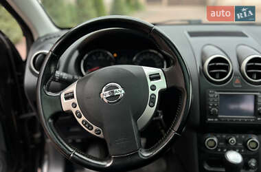 Внедорожник / Кроссовер Nissan Qashqai+2 2011 в 