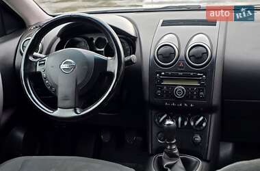 Внедорожник / Кроссовер Nissan Qashqai+2 2009 в 