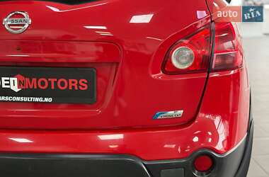 Внедорожник / Кроссовер Nissan Qashqai+2 2009 в 