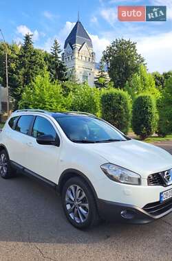 Позашляховик / Кросовер Nissan Qashqai+2 2011 в Чернігові