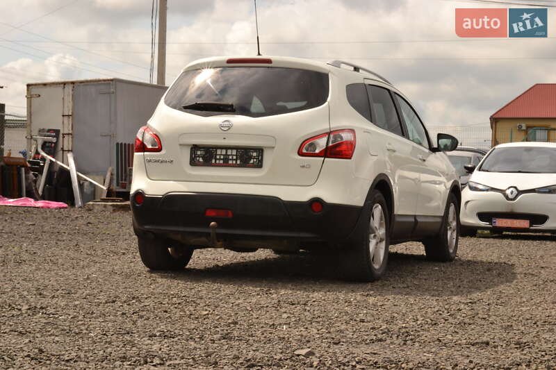 Внедорожник / Кроссовер Nissan Qashqai+2 2012 в Луцке