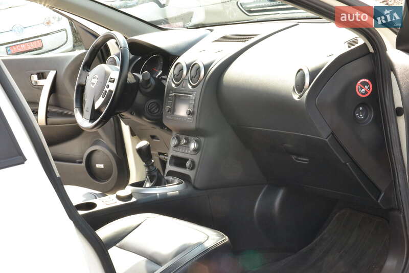 Внедорожник / Кроссовер Nissan Qashqai+2 2012 в Луцке