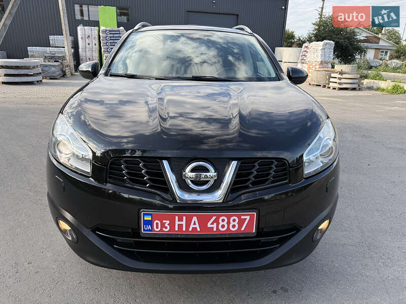 Внедорожник / Кроссовер Nissan Qashqai+2 2011 в Луцке
