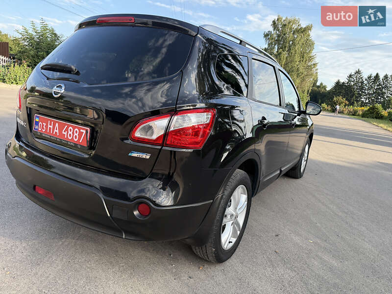 Внедорожник / Кроссовер Nissan Qashqai+2 2011 в Луцке