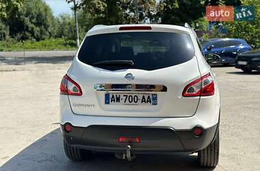 Позашляховик / Кросовер Nissan Qashqai+2 2011 в 