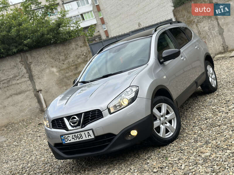 Позашляховик / Кросовер Nissan Qashqai+2 2013 в Стрию