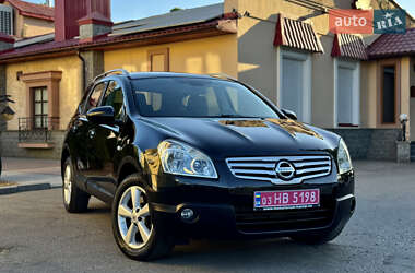 Внедорожник / Кроссовер Nissan Qashqai+2 2009 в Полтаве
