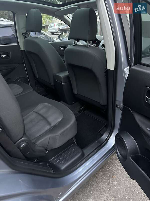 Внедорожник / Кроссовер Nissan Qashqai+2 2013 в Хмельницком