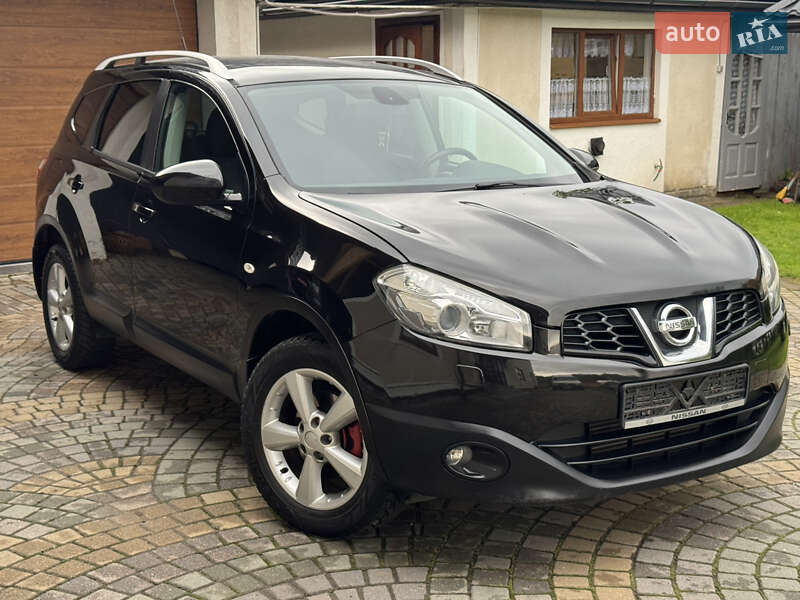 Nissan Qashqai+2 2012