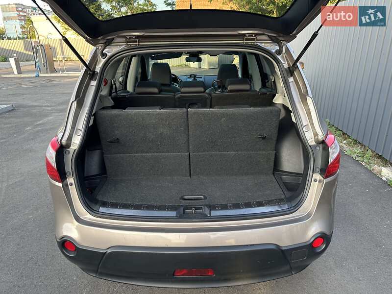 Внедорожник / Кроссовер Nissan Qashqai+2 2013 в Полтаве