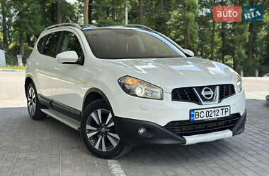 Позашляховик / Кросовер Nissan Qashqai+2 2010 в Львові