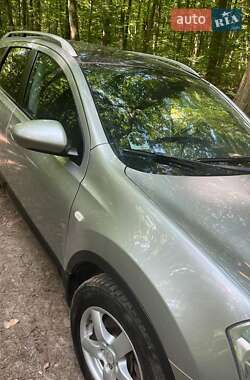 Внедорожник / Кроссовер Nissan Qashqai+2 2009 в Чорткове