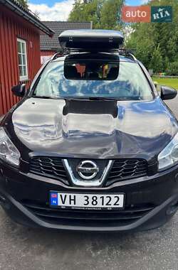 Позашляховик / Кросовер Nissan Qashqai+2 2011 в Львові