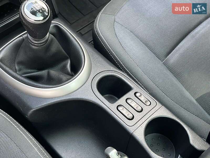 Внедорожник / Кроссовер Nissan Qashqai+2 2010 в Киеве фото 29 Внедорожник / Кроссовер Nissan Qashqai+2 2010 в Киеве