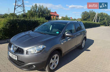 Позашляховик / Кросовер Nissan Qashqai+2 2011 в Хмельницькому
