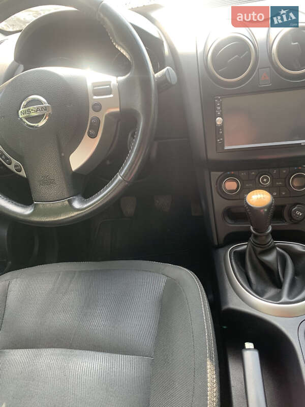 Внедорожник / Кроссовер Nissan Qashqai+2 2011 в Луцке