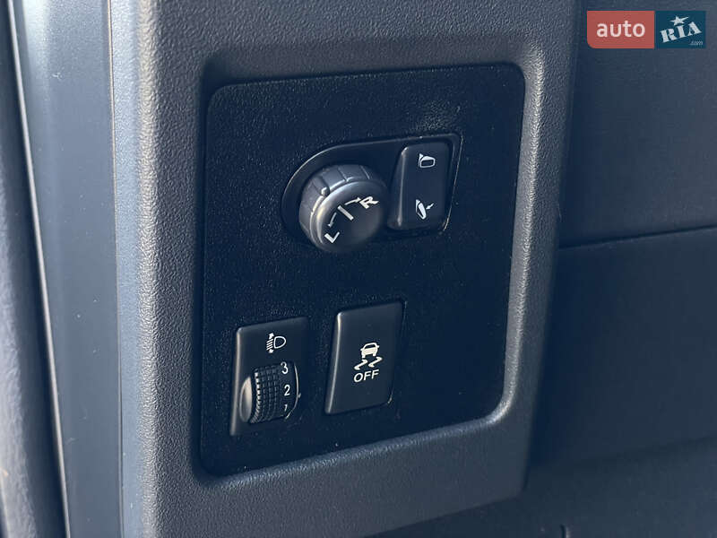 Позашляховик / Кросовер Nissan Qashqai+2 2011 в Бердичеві фото 40 Позашляховик / Кросовер Nissan Qashqai+2 2011 в Бердичеві