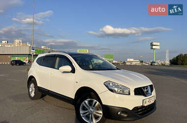 Внедорожник / Кроссовер Nissan Qashqai+2 2012 в Киеве