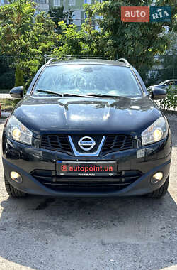 Позашляховик / Кросовер Nissan Qashqai+2 2012 в Сумах