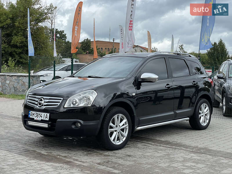 Nissan Qashqai+2 2009