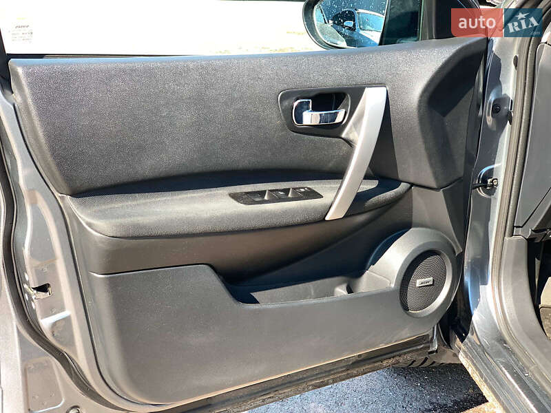 Позашляховик / Кросовер Nissan Qashqai+2 2012 в Вінниці