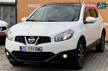 Позашляховик / Кросовер Nissan Qashqai+2 2013 в Рівному