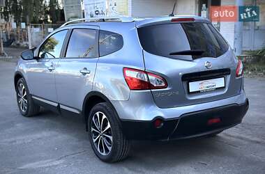 Внедорожник / Кроссовер Nissan Qashqai+2 2012 в 