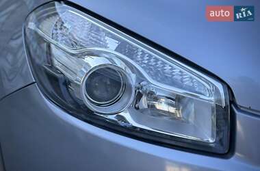 Внедорожник / Кроссовер Nissan Qashqai+2 2012 в 