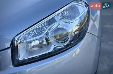 Внедорожник / Кроссовер Nissan Qashqai+2 2012 в 