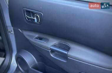 Внедорожник / Кроссовер Nissan Qashqai+2 2012 в 