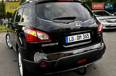 Внедорожник / Кроссовер Nissan Qashqai+2 2011 в 