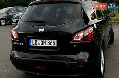 Внедорожник / Кроссовер Nissan Qashqai+2 2011 в 