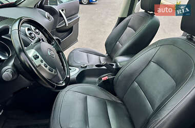 Внедорожник / Кроссовер Nissan Qashqai+2 2011 в 