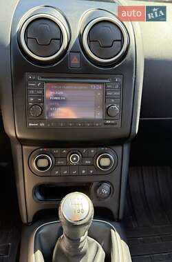 Внедорожник / Кроссовер Nissan Qashqai+2 2011 в 