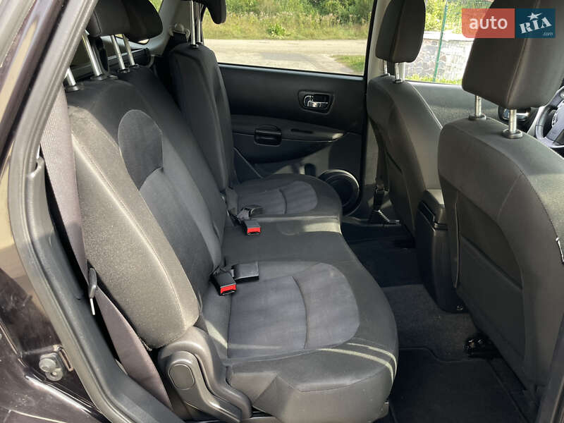 Позашляховик / Кросовер Nissan Qashqai+2 2012 в Бердичеві фото 32 Позашляховик / Кросовер Nissan Qashqai+2 2012 в Бердичеві