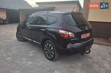 Внедорожник / Кроссовер Nissan Qashqai+2 2011 в 