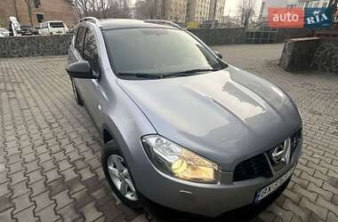 Внедорожник / Кроссовер Nissan Qashqai+2 2013 в Хмельницком