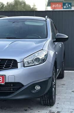 Позашляховик / Кросовер Nissan Qashqai+2 2013 в 