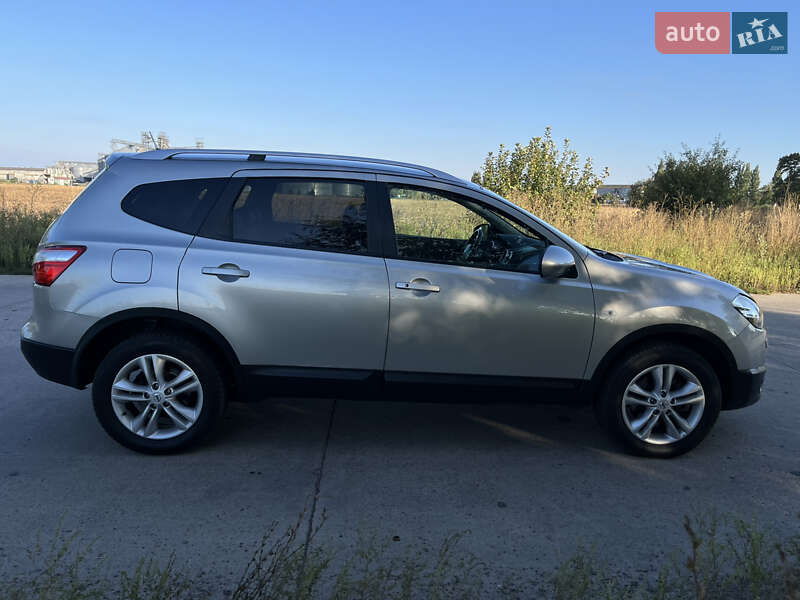 Внедорожник / Кроссовер Nissan Qashqai+2 2011 в Сумах фото 4 Внедорожник / Кроссовер Nissan Qashqai+2 2011 в Сумах