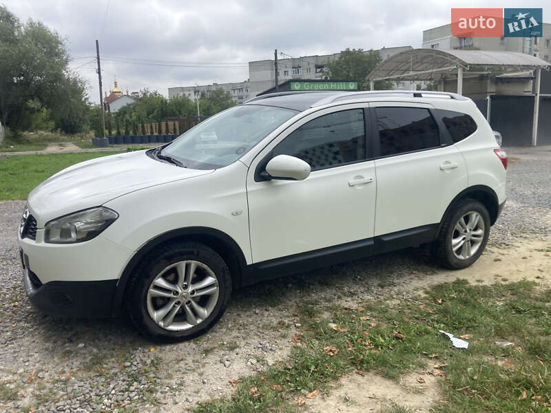 Внедорожник / Кроссовер Nissan Qashqai+2 2011 в Львове