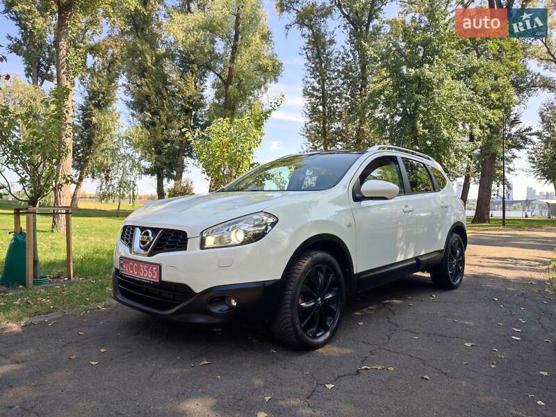 Внедорожник / Кроссовер Nissan Qashqai+2 2010 в Звенигородке фото 8 Внедорожник / Кроссовер Nissan Qashqai+2 2010 в Звенигородке