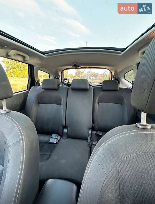 Внедорожник / Кроссовер Nissan Qashqai+2 2010 в Виннице