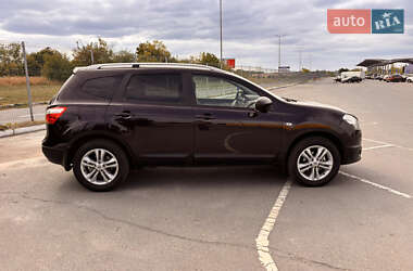 Внедорожник / Кроссовер Nissan Qashqai+2 2010 в 