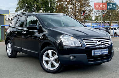 Внедорожник / Кроссовер Nissan Qashqai+2 2010 в 