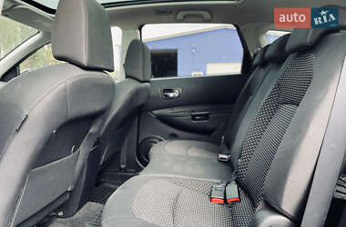 Внедорожник / Кроссовер Nissan Qashqai+2 2010 в 
