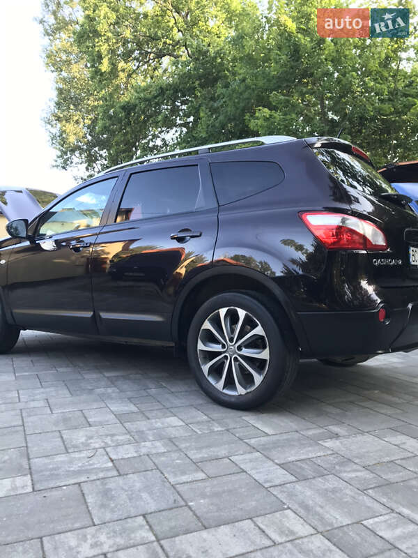 Внедорожник / Кроссовер Nissan Qashqai+2 2012 в Мостиске